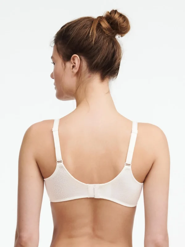 c magnifique bra in ivory