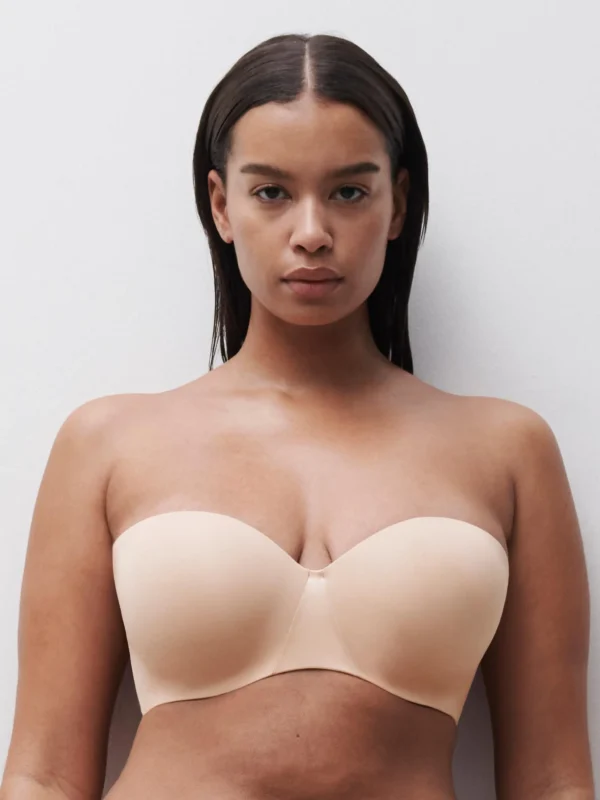 essentiall strapless bra in golden beige
