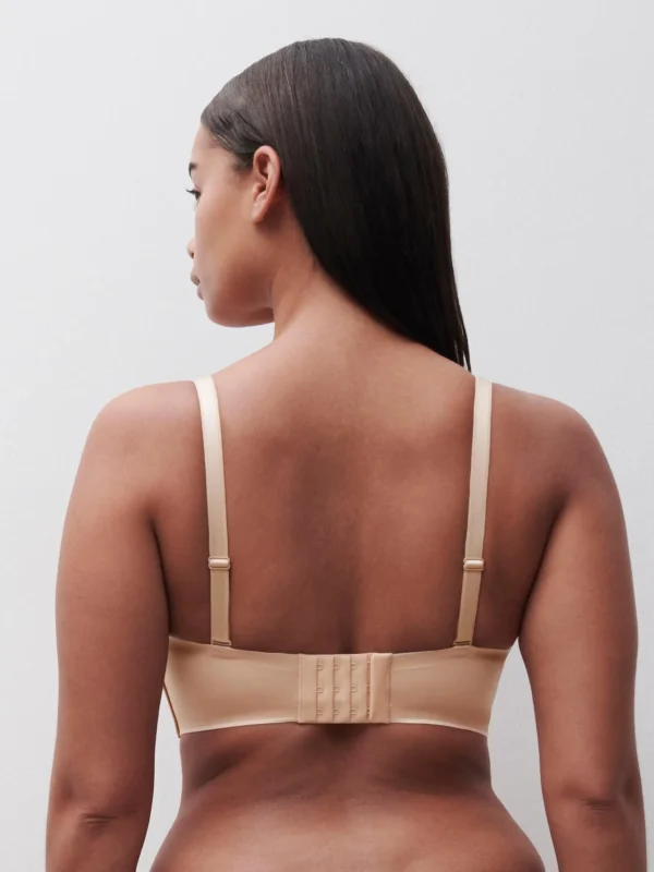 essentiall strapless bra in golden beige