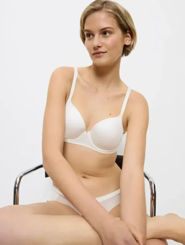 Triumph Body Make-Up Soft Touch Bra - Image 3