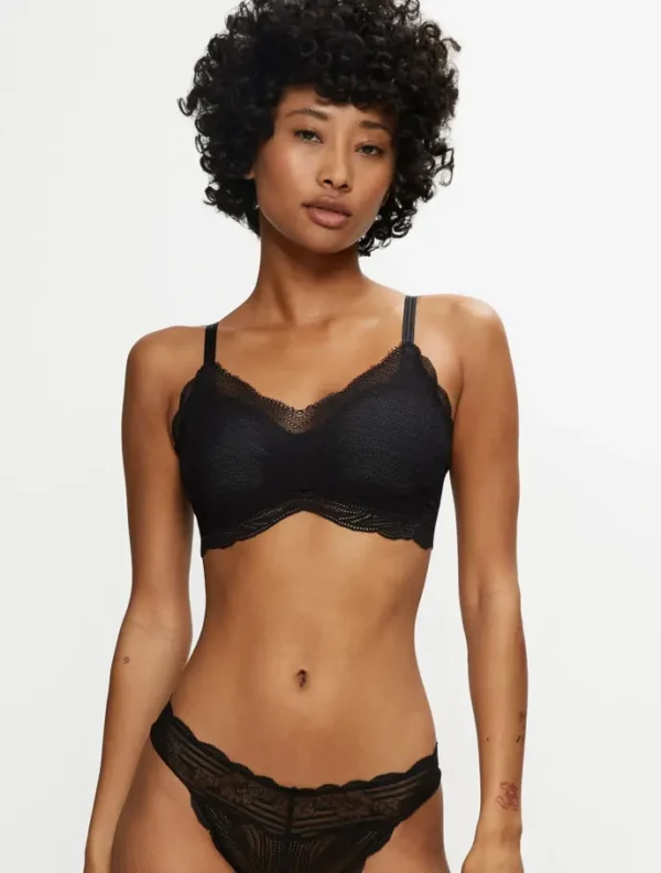 TRIUMPH LIFT SMART Padded Bra in Black