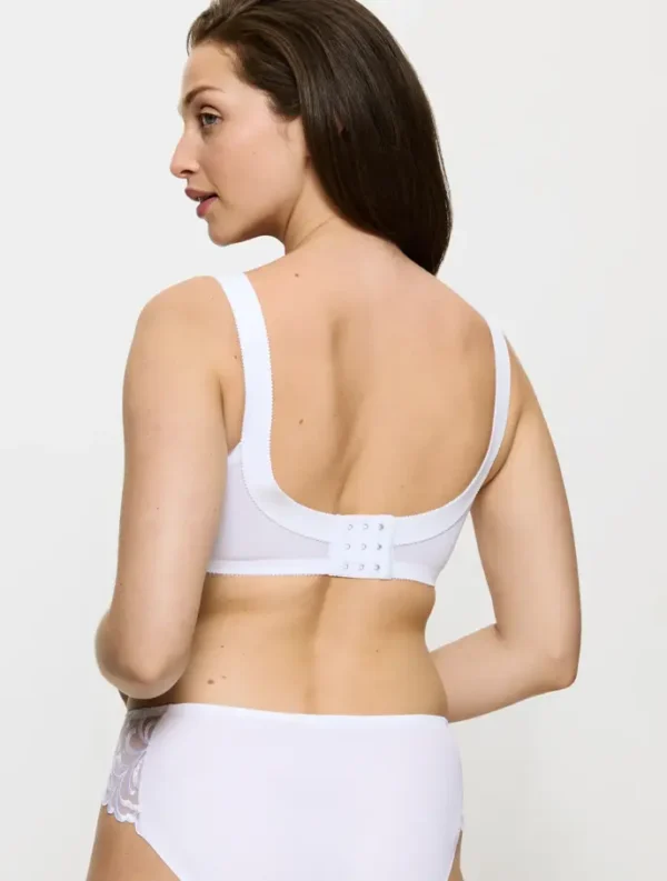 Triumph Doreen Non Wired Bra - Image 2