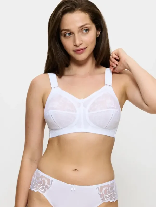 Triumph - Doreen Non Wired Bra in White
